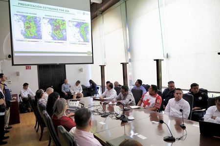 Instala Gobierno de Sonora Comité de Operaciones de Emergencia y despliega acciones preventivas por lluvias
