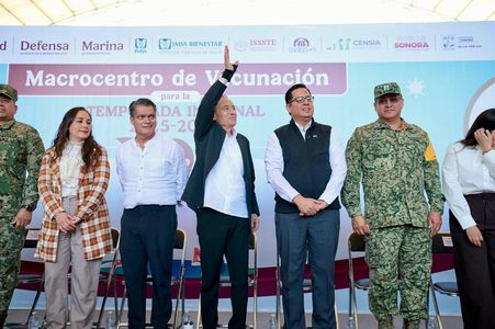 Gobernador Durazo arranca Macrocentro de Vacunación para aplicación de más de un millón de biológicos en temporada invernal