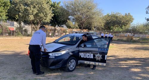 Cadetes de la academia de policía municipal refuerzan su formación con clase práctica de conducción policial