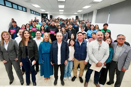 Gobernador Durazo invierte más de mil millones en cinco acciones estratégicas para transformar Puerto Peñasco