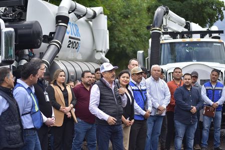 Mas capacidad y respuesta: Cajeme adquiere nuevas máquinas de desazolve