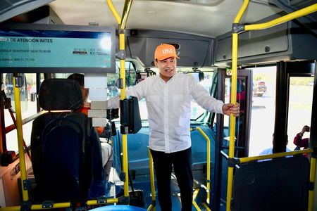 Con nueva tecnología y más unidades, Gobernador Durazo moderniza el transporte en Sonora
