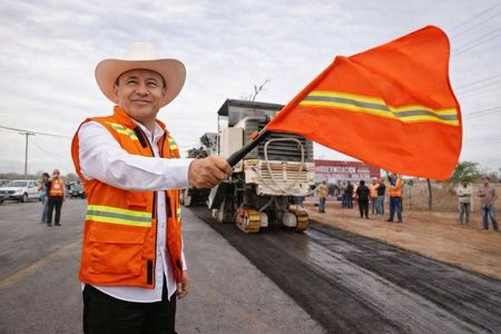 Cuatro carriles Hermosillo-Bahía de Kino es una realidad; Gobernador Durazo arranca obra de modernización