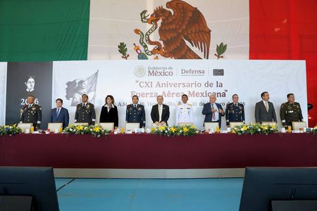 Encabeza Gobernador Durazo conmemoración del 111 aniversario de la Fuerza Aérea Mexicana