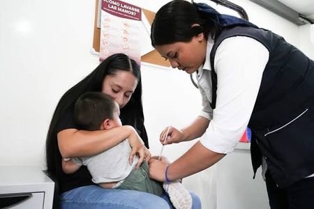 Mantiene Salud Sonora control sanitario del sarampión con acciones de vacunación