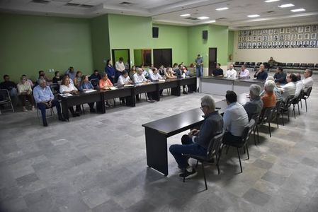 Javier Lamarque e integrantes de Cajeme cómo vamos A.C. sostienen diálogo de colaboración