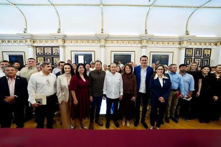 Gobernador Durazo construye un nuevo modelo de prevención y protección civil para Sonora