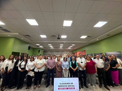 Reconoce gobierno municipal a pasantes de servicio social de medicina, enfermería y fisioterapia.