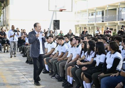 Sheinbaum y Durazo amplían la educación media superior en Sonora con más bachilleratos