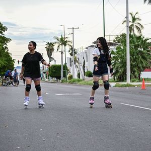 Familias disfrutan una nueva edición de Domingueando en bici y + S