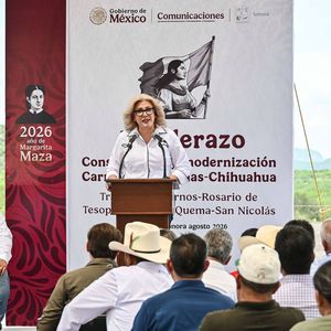 Acompaña Claudia Santacruz a Alfonso Durazo en arranque de la modernización de la carretera Guaymas-Chihuahua