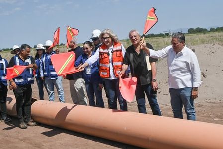 Cajeme fortalece infraestructura con arranque de nuevo colector sanitario