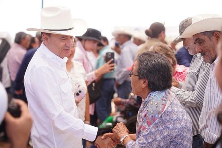 Con política de bienestar de Gobernador Durazo más de 450 mil sonorenses superaron la pobreza